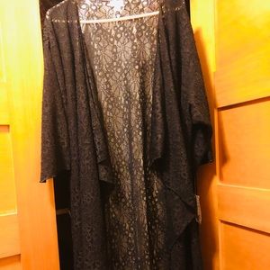 NWT black lace Shirley
